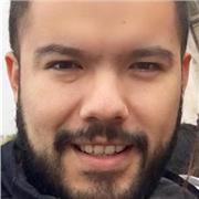 Je suis un ingénieur expérimenté avec un parcours internationale et je peux enseigner l'anglais pour des étudiants et professionnels de toutes les domaines et toutes les ages